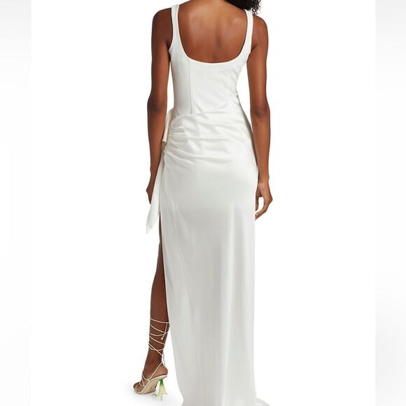 Cinq A Sept Marian Gown Ivory Satin 6 - Picture 4 of 11